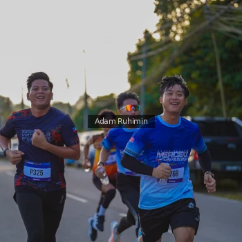 Runner Photo 3508136