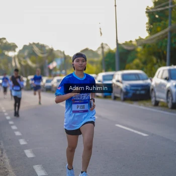 Runner Photo 3508376