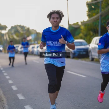 Runner Photo 3508384