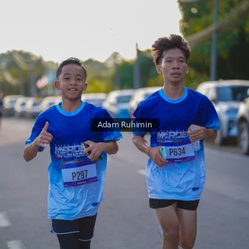 Runner Photo 3508465