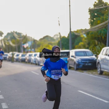 Runner Photo 3508572
