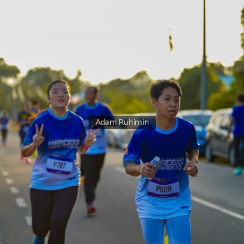 Runner Photo 3508781