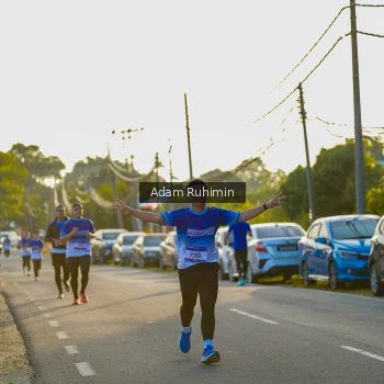 Runner Photo 3508843