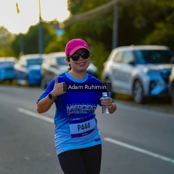 Runner Photo 3509003