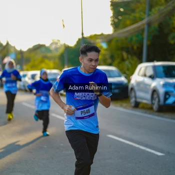 Runner Photo 3509135