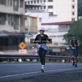 Runner Photo 3509334