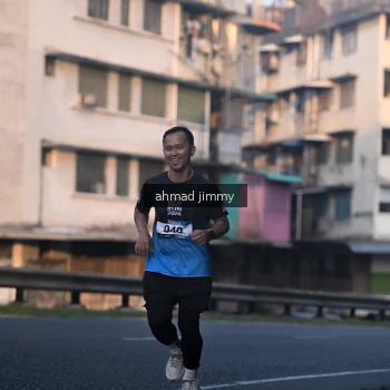 Runner Photo 3509353