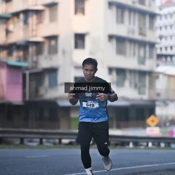 Runner Photo 3509358