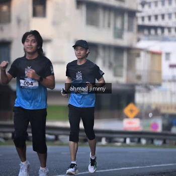 Runner Photo 3509376