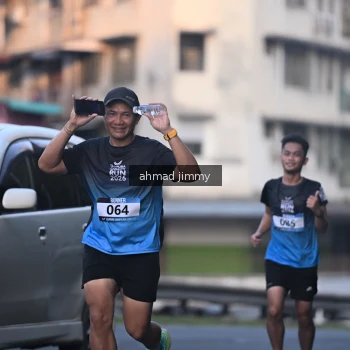 Runner Photo 3509381