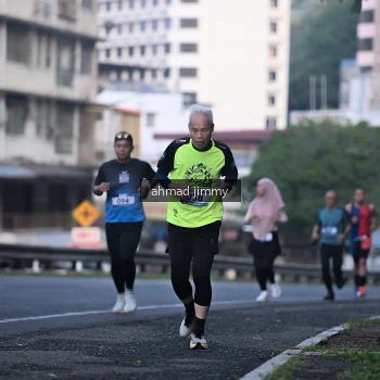 Runner Photo 3509389