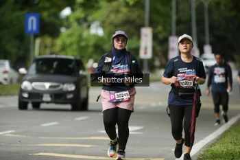 Runner Photo 35104