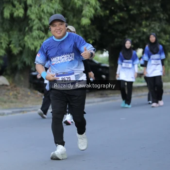 Runner Photo 3511818