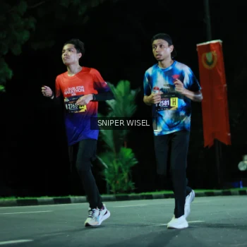 Runner Photo 3512011