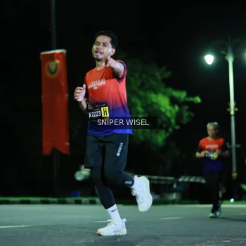 Runner Photo 3512476