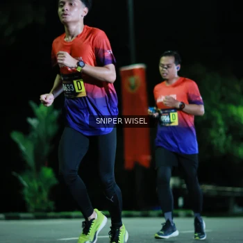 Runner Photo 3512651