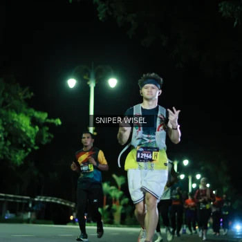 Runner Photo 3512812