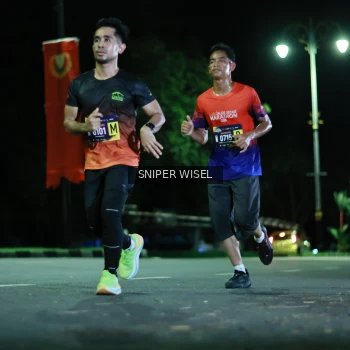 Runner Photo 3513020