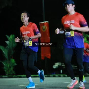 Runner Photo 3513124