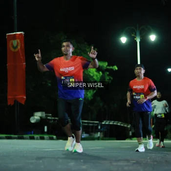 Runner Photo 3513129