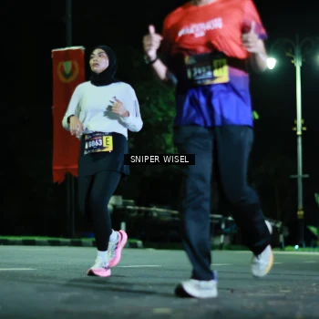 Runner Photo 3513134