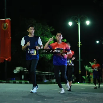 Runner Photo 3513166