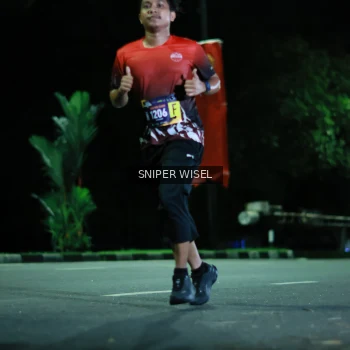 Runner Photo 3513174