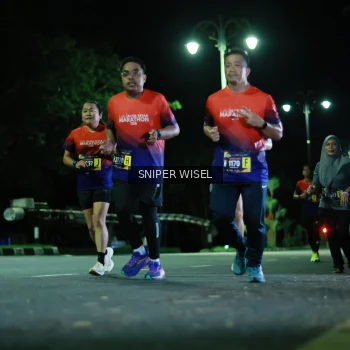 Runner Photo 3513225