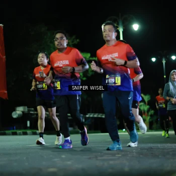 Runner Photo 3513229