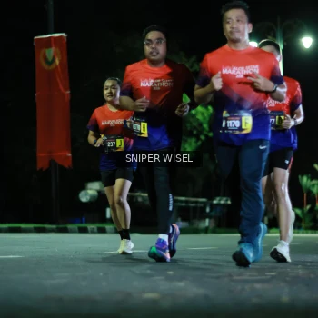 Runner Photo 3513235