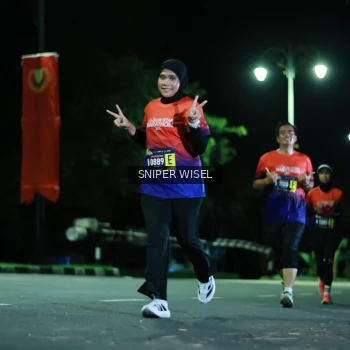 Runner Photo 3513403