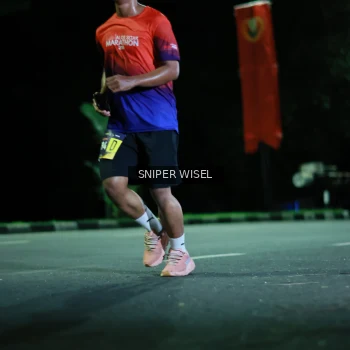 Runner Photo 3513494