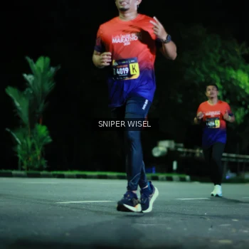 Runner Photo 3513516