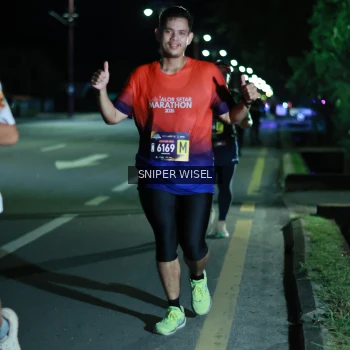 Runner Photo 3515574