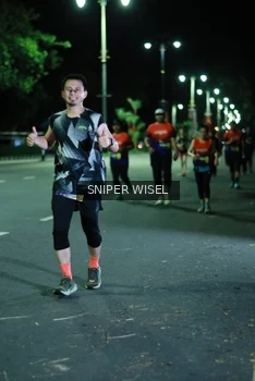 Runner Photo 3516059