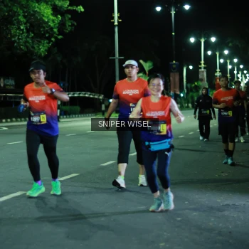Runner Photo 3516070