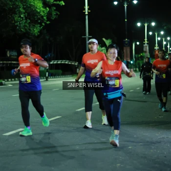 Runner Photo 3516072