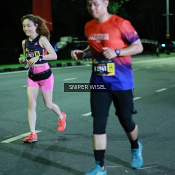 Runner Photo 3516096
