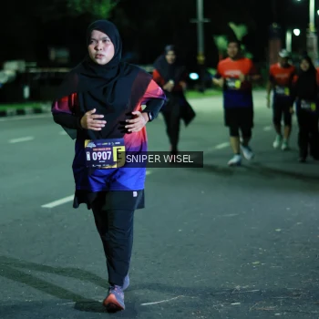Runner Photo 3516119