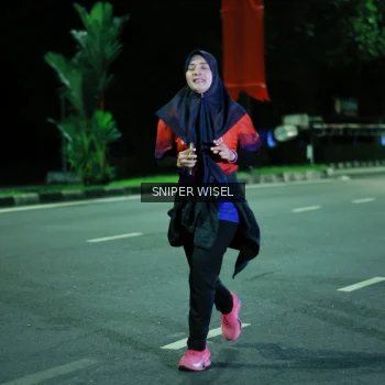 Runner Photo 3516141