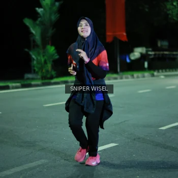 Runner Photo 3516143