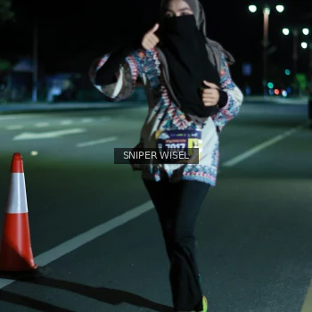 Runner Photo 3516165