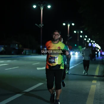 Runner Photo 3516173