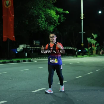 Runner Photo 3516179