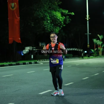 Runner Photo 3516191