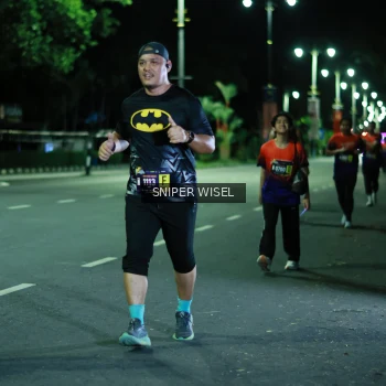 Runner Photo 3516194
