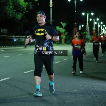Runner Photo 3516204