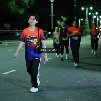 Runner Photo 3516212