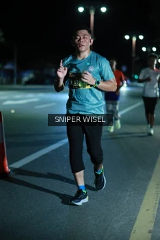 Runner Photo 3516219