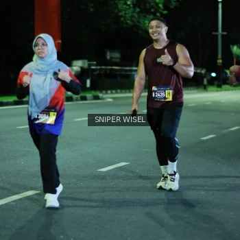 Runner Photo 3516229